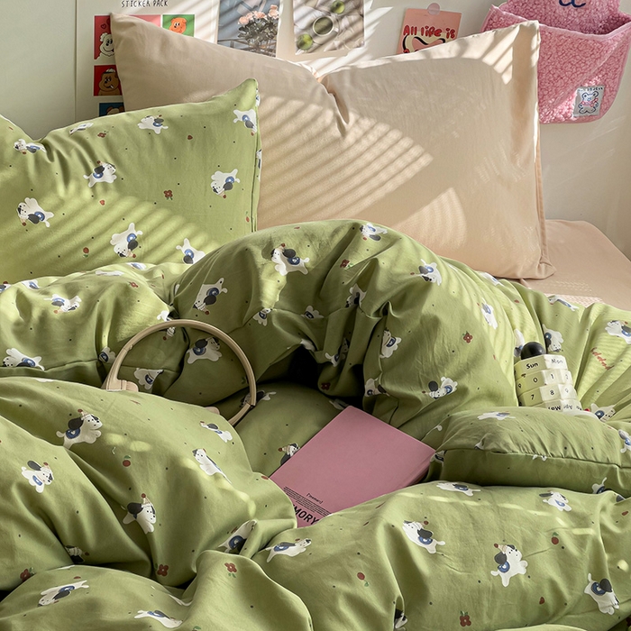 91家纺网 家纺一手货源 找家纺 韩巢家纺 2025新款水洗棉印花被套床单四件套学生宿舍床上三件套 -提供卖家秀 一只绿狗