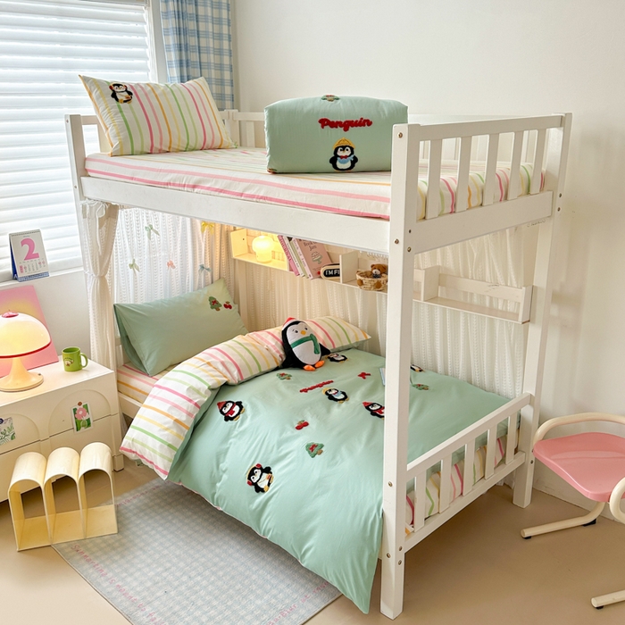 91家纺网 家纺一手货源 找家纺 （总）如意朵 2025新款全棉小清新绣花学生季三四件套