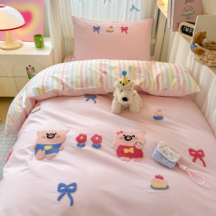 91家纺网 家纺一手货源 找家纺 如意朵 2025新款全棉小清新绣花学生季三四件套 诸事顺意