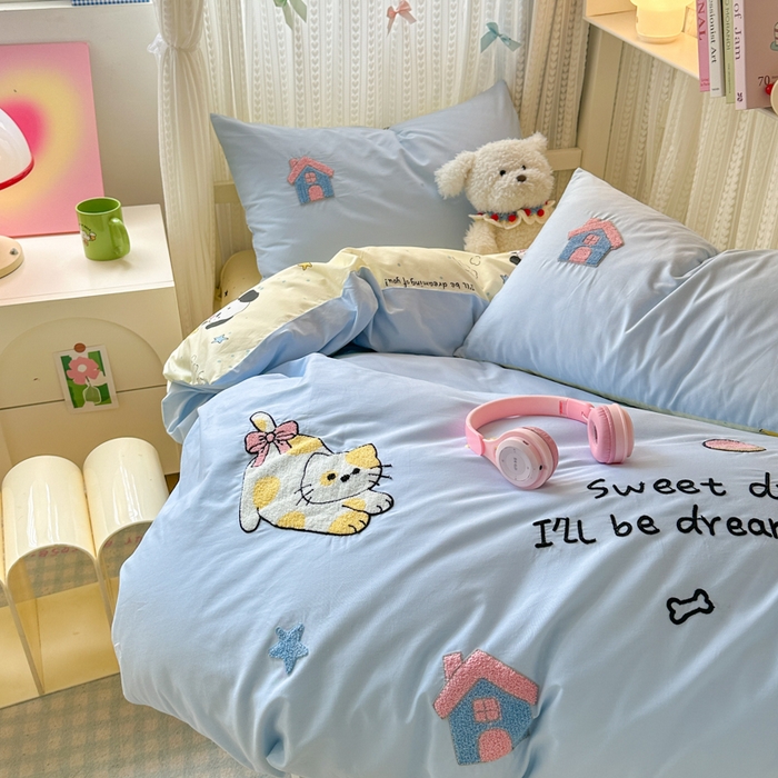 91家纺网 家纺一手货源 找家纺 如意朵 2025新款全棉小清新绣花学生季三四件套 萌宠乐园