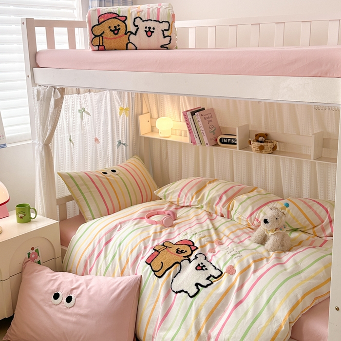 91家纺网 家纺一手货源 找家纺 如意朵 2025新款全棉小清新绣花学生季三四件套 一起嗨