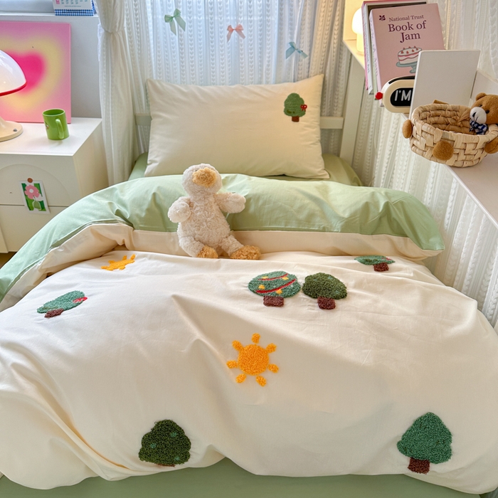 91家纺网 家纺一手货源 找家纺 如意朵 2025新款全棉小清新绣花学生季三四件套 美好时光