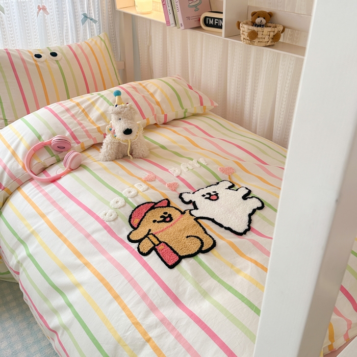 91家纺网 家纺一手货源 找家纺 如意朵 2025新款全棉小清新绣花学生季三四件套 一起嗨