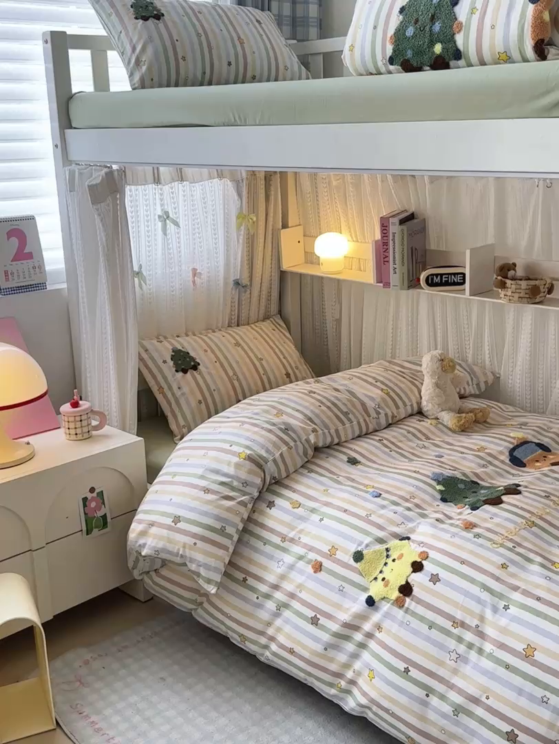 91家纺网 家纺一手货源 找家纺 如意朵 2025新款全棉小清新绣花学生季三四件套 彩色星星