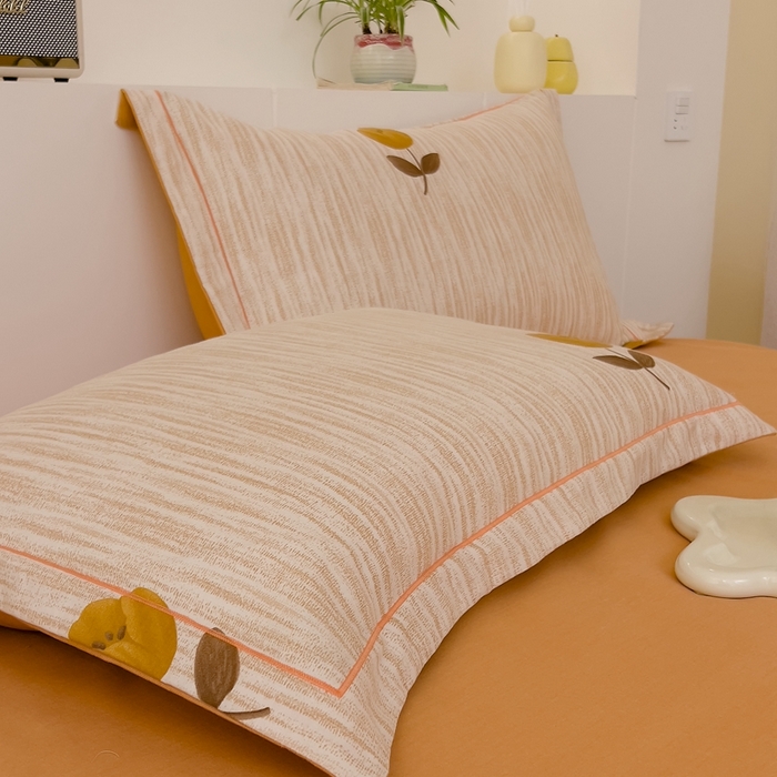 91家纺网 家纺一手货源 找家纺 优品阁 2024新款亲肤舒适全棉磨毛四件套学生三件套系列 多洛塔-咖