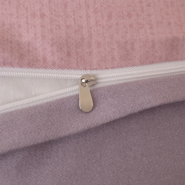 91家纺网 家纺一手货源 找家纺 优品阁 2024新款亲肤舒适全棉磨毛四件套学生三件套系列 法风玫瑰-粉