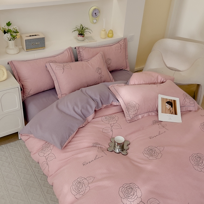 91家纺网 家纺一手货源 找家纺 优品阁 2024新款亲肤舒适全棉磨毛四件套学生三件套系列 法风玫瑰-粉