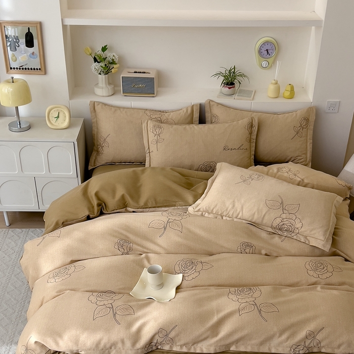 91家纺网 家纺一手货源 找家纺 优品阁 2024新款亲肤舒适全棉磨毛四件套学生三件套系列 法风玫瑰-咖