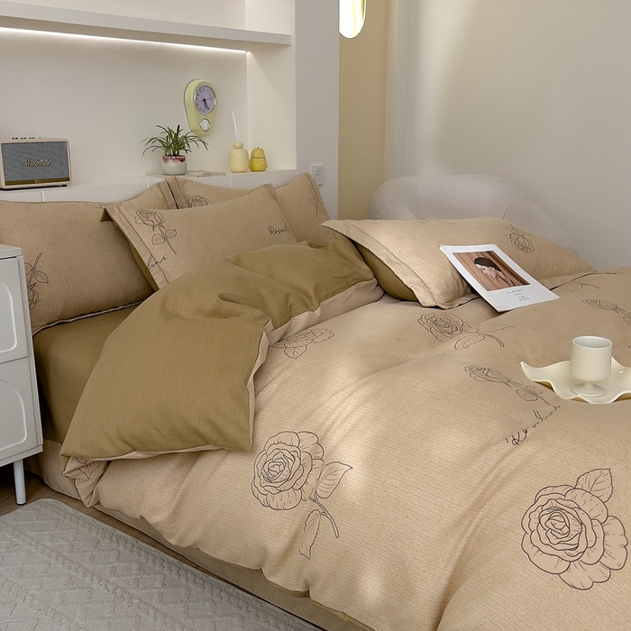 91家纺网 家纺一手货源 找家纺 优品阁 2024新款亲肤舒适全棉磨毛四件套学生三件套系列 法风玫瑰-咖