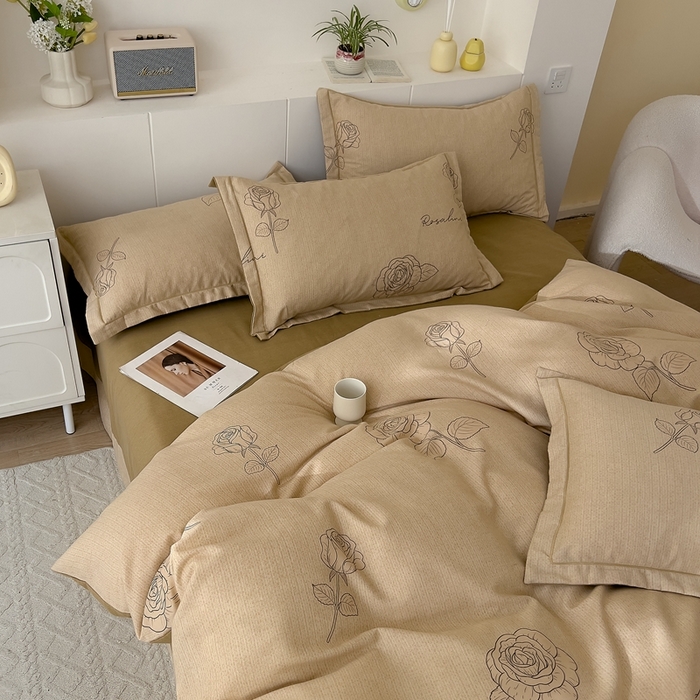 91家纺网 家纺一手货源 找家纺 优品阁 2024新款亲肤舒适全棉磨毛四件套学生三件套系列 法风玫瑰-咖