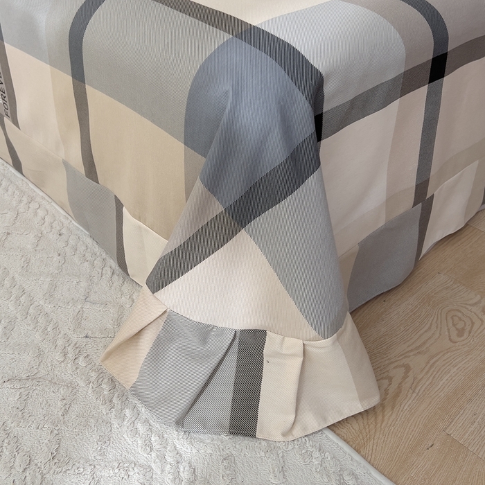 91家纺网 家纺一手货源 找家纺 优品阁 2024新款亲肤舒适全棉磨毛四件套学生三件套系列 曼迪-咖