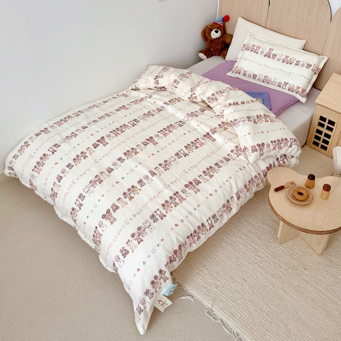 91家纺网 家纺一手货源 找家纺 2025新款全棉26℃有氧双层纱幼儿园多件套 快乐小熊