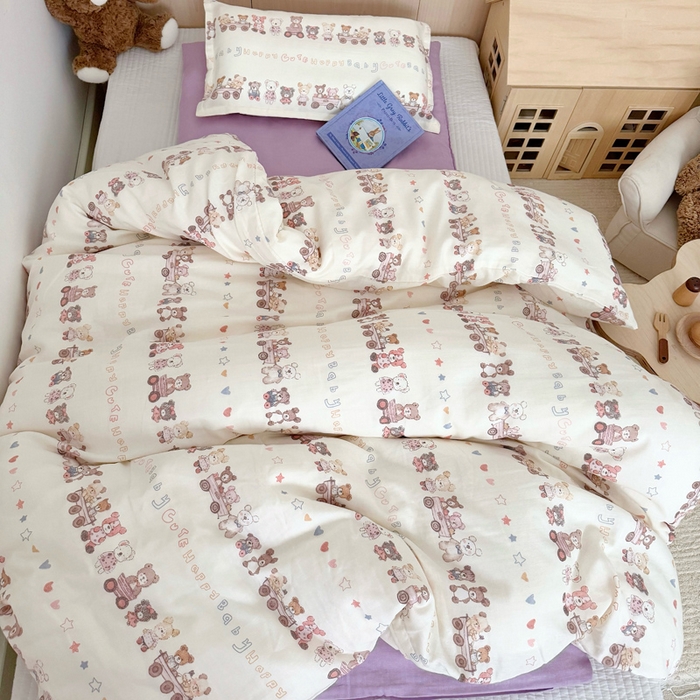 91家纺网 家纺一手货源 找家纺 2025新款全棉26℃有氧双层纱幼儿园多件套 快乐小熊