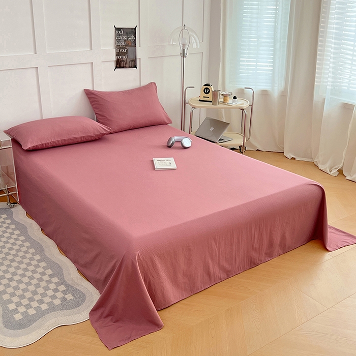 91家纺网 家纺一手货源 找家纺 彩韵家纺 2025新款柔软云感水洗m床单系列 酒曲红