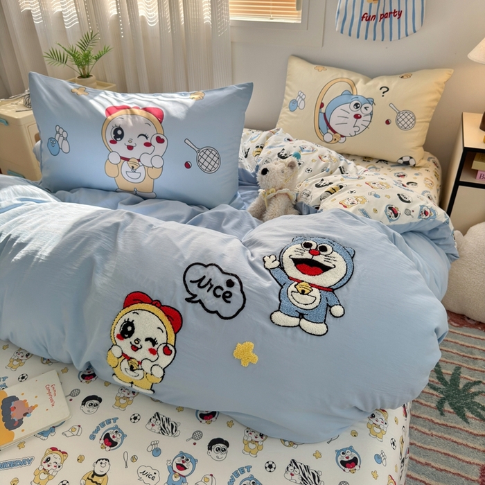 91家纺网 家纺一手货源 找家纺 一霖家纺 2025新款高克重云朵棉数码印花＋毛巾绣四件套 萌萌小叮当