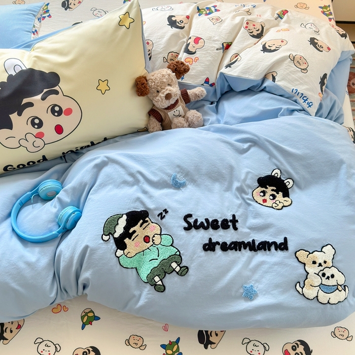 91家纺网 家纺一手货源 找家纺 一霖家纺 2025新款高克重云朵棉数码印花＋毛巾绣四件套 晚安 小新