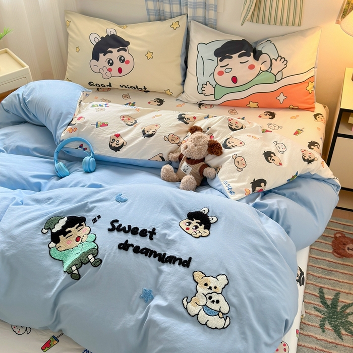 91家纺网 家纺一手货源 找家纺 一霖家纺 2025新款高克重云朵棉数码印花＋毛巾绣四件套 晚安 小新