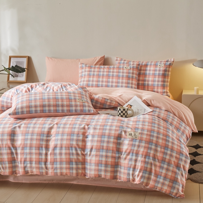 91家纺网 家纺一手货源 找家纺 莱通家纺 2025新款纯色双拼四件套 粉小格