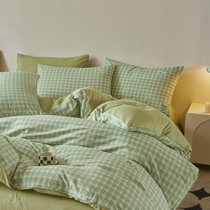 91家纺网 家纺一手货源 找家纺 莱通家纺 2025新款纯色双拼四件套 绿小格