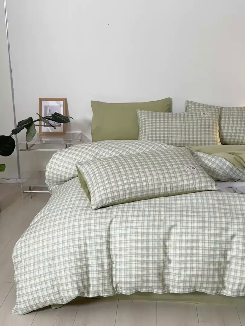 91家纺网 家纺一手货源 找家纺 莱通家纺 2025新款纯色双拼四件套 绿小格