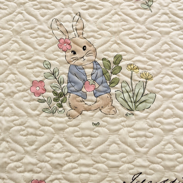 91家纺网 家纺一手货源 找家纺 悦织湾家纺 2025新款A类加厚水洗棉床垫小清新印花四季通用床垫 兔sweet