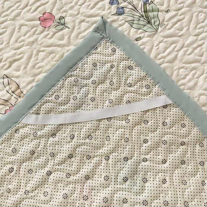 91家纺网 家纺一手货源 找家纺 悦织湾家纺 2025新款A类加厚水洗棉床垫小清新印花四季通用床垫 兔sweet