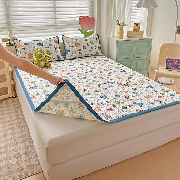 91家纺网 家纺一手货源 找家纺 悦织湾家纺 2025新款A类加厚水洗棉床垫小清新印花四季通用床垫 狂欢派对