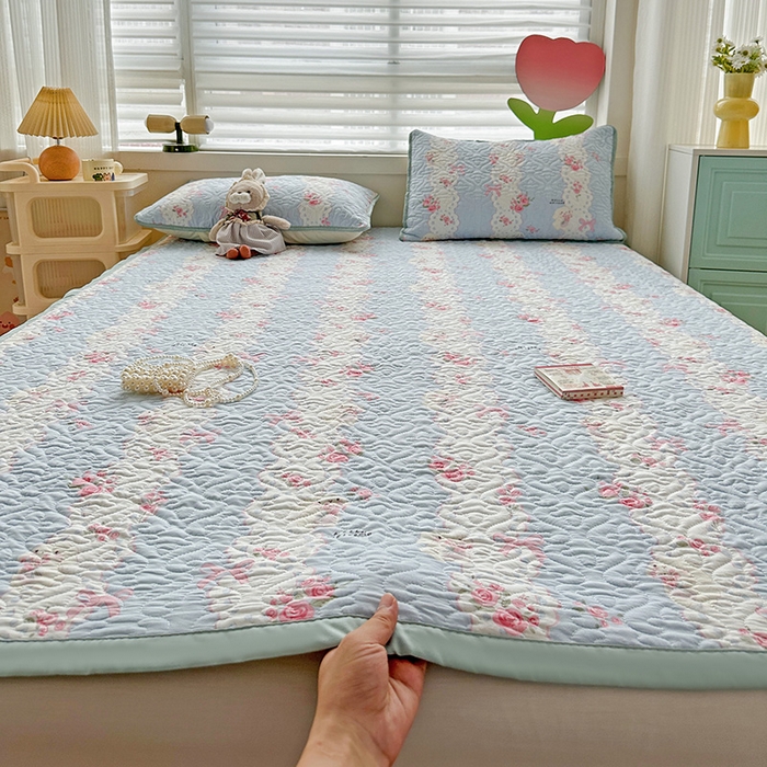 悦织湾家纺 2025新款A类加厚水洗棉床垫小清新印花四季通用床垫 甜雾予月