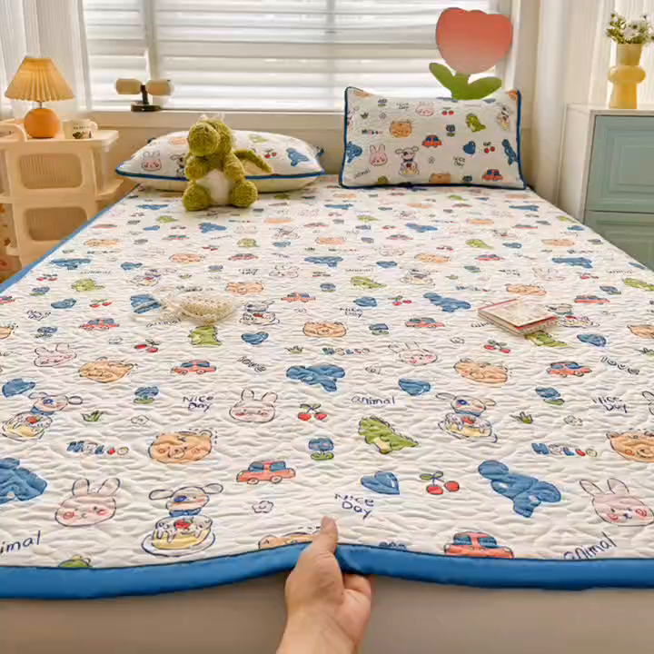 91家纺网 家纺一手货源 找家纺 悦织湾家纺 2025新款A类加厚水洗棉床垫小清新印花四季通用床垫 狂欢派对