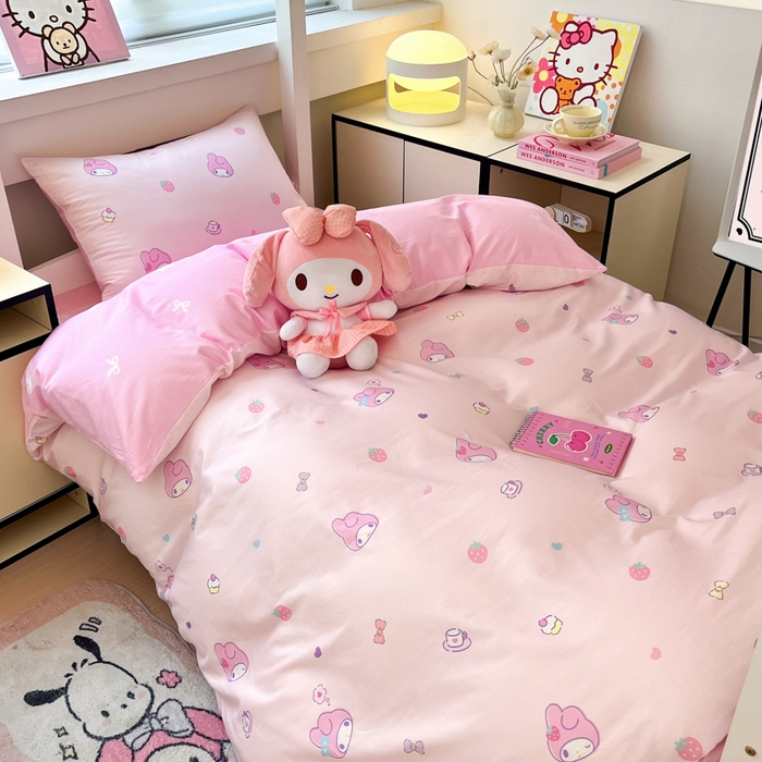 91家纺网 家纺一手货源 找家纺 暮思家居 2025新款三丽鸥授权全棉少女印花系列学生宿舍三件套四件套 可可美乐蒂