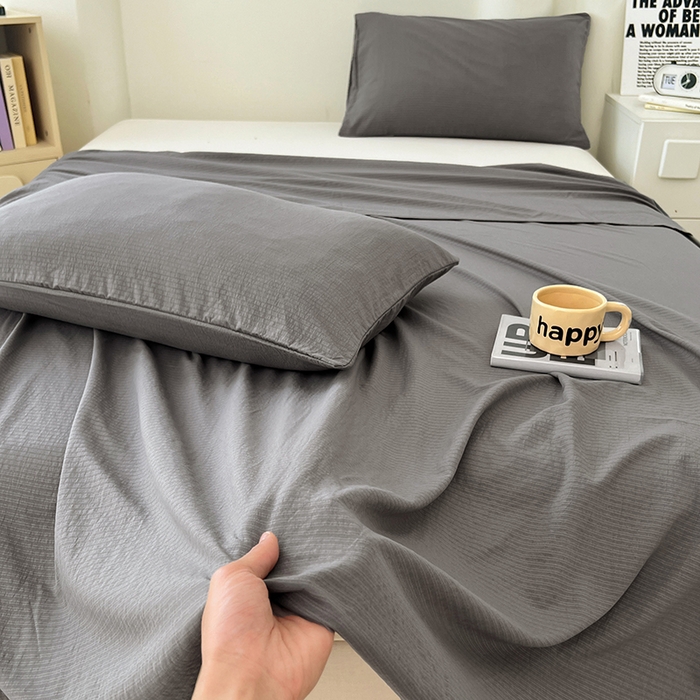 91家纺网 家纺一手货源 找家纺 卡迪熊家纺2025新款木m双层纱床单 优雅灰