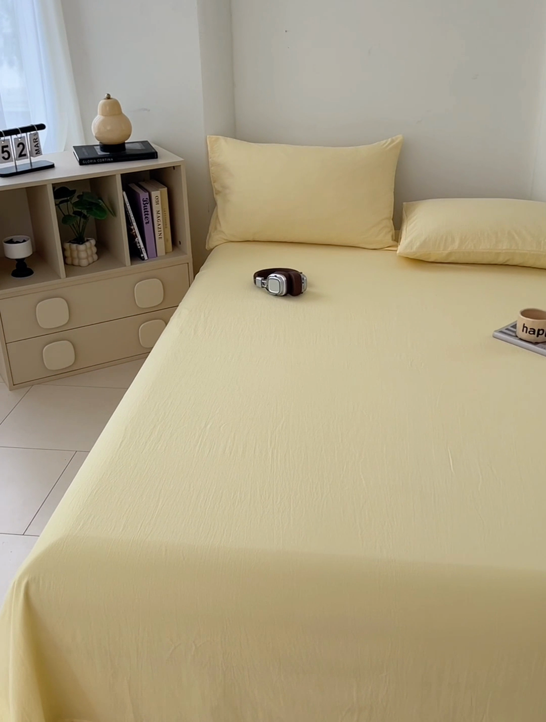 91家纺网 家纺一手货源 找家纺 卡迪熊家纺2025新款木m双层纱床单 柠檬黄