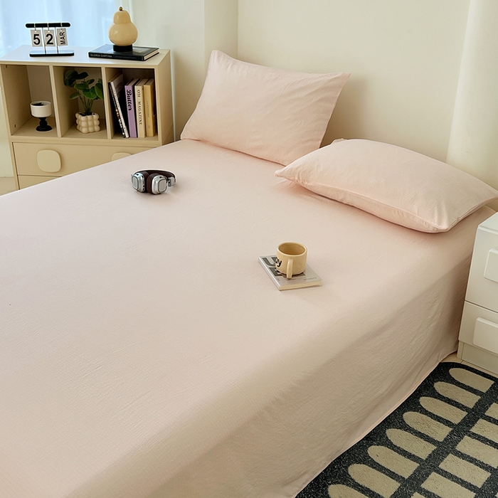 91家纺网 家纺一手货源 找家纺 卡迪熊家纺2025新款木m双层纱床单 肉桂粉