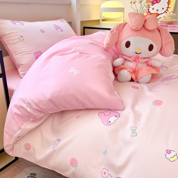 91家纺网 家纺一手货源 找家纺 暮思家居 2025新款三丽鸥授权全棉少女印花系列学生宿舍三件套四件套 可可美乐蒂