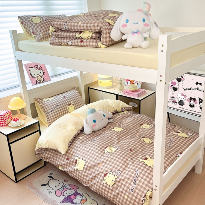 91家纺网 家纺一手货源 找家纺 暮思家居 2025新款三丽鸥授权全棉少女印花系列学生宿舍三件套四件套 可可布丁狗