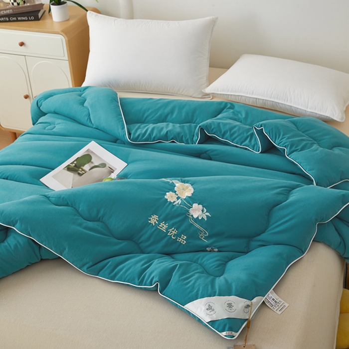91家纺网 家纺一手货源 找家纺 喜糯糯 2025年新款春秋蛋白棉加厚款被子被芯四季被子被芯直播供货 松石绿