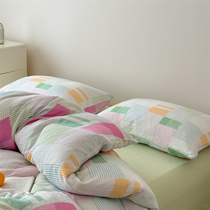 91家纺网 家纺一手货源 找家纺 山舍家居 2025新款母婴级全棉双层皱皱纱四件套 玫莓芭乐-绿