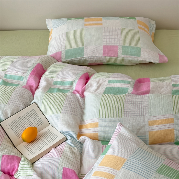 91家纺网 家纺一手货源 找家纺 山舍家居 2025新款母婴级全棉双层皱皱纱四件套 玫莓芭乐-绿