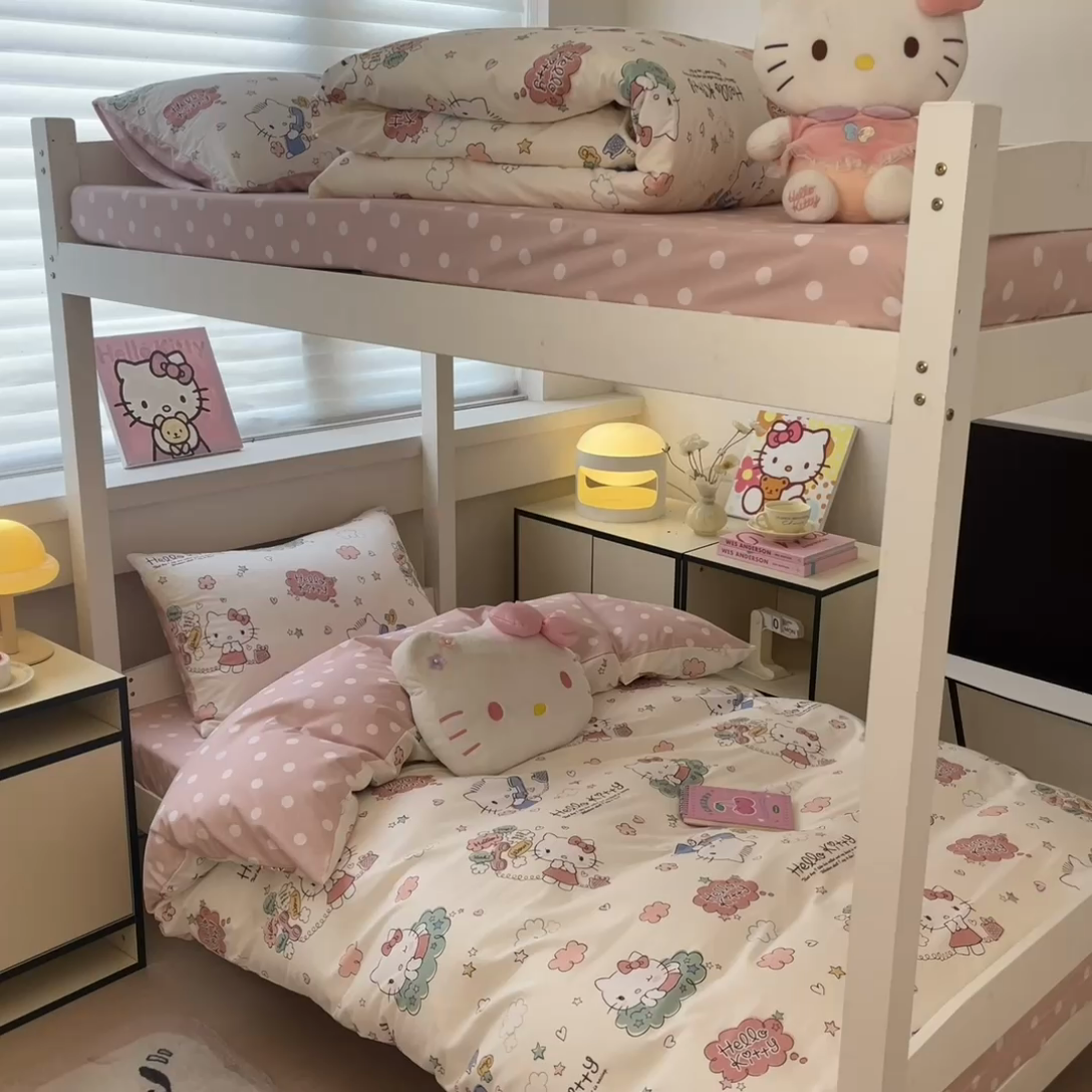 91家纺网 家纺一手货源 找家纺 暮思家居 2025新款三丽鸥授权全棉少女印花系列学生宿舍三件套四件套 甜心KT