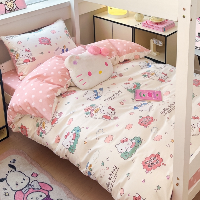 91家纺网 家纺一手货源 找家纺 暮思家居 2025新款三丽鸥授权全棉少女印花系列学生宿舍三件套四件套 甜心KT