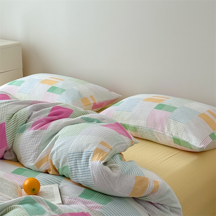 91家纺网 家纺一手货源 找家纺 山舍家居 2025新款母婴级全棉双层皱皱纱四件套 玫莓芭乐-黄