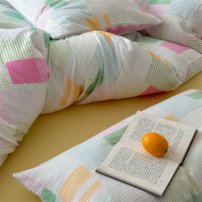 91家纺网 家纺一手货源 找家纺 山舍家居 2025新款母婴级全棉双层皱皱纱四件套 玫莓芭乐-黄