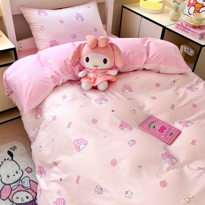 91家纺网 家纺一手货源 找家纺 暮思家居 2025新款三丽鸥授权全棉少女印花系列学生宿舍三件套四件套 可可美乐蒂