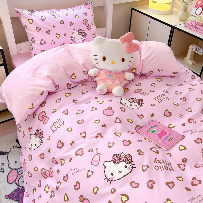 91家纺网 家纺一手货源 找家纺 暮思家居 2025新款三丽鸥授权全棉少女印花系列学生宿舍三件套四件套 凯蒂乐园