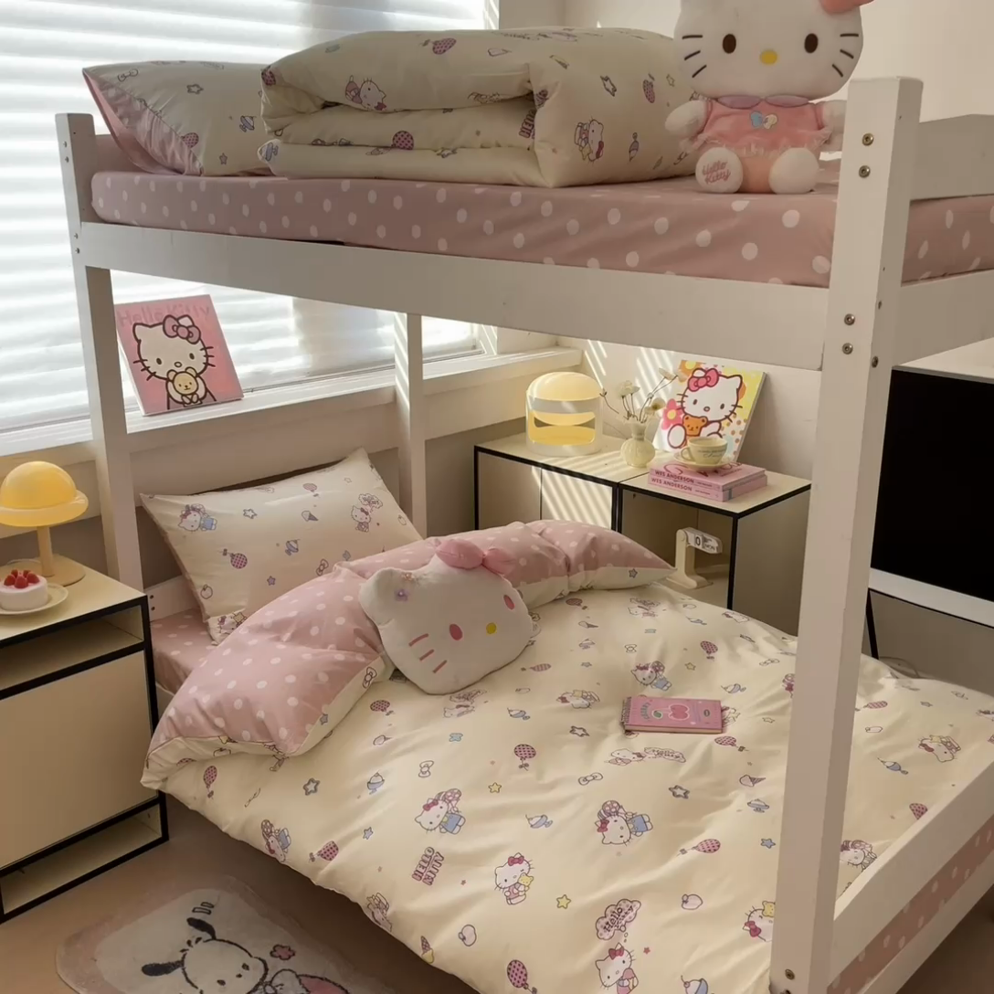 91家纺网 家纺一手货源 找家纺 暮思家居 2025新款三丽鸥授权全棉少女印花系列学生宿舍三件套四件套 甜筒凯蒂