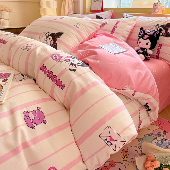 91家纺网 家纺一手货源 找家纺 蓝邻家纺 2025年新款三丽鸥正版授权全棉印花四件套系列-大床图 米酷-粉