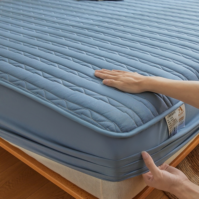 91家纺网 家纺一手货源 找家纺 雪云美2025新款全棉夹棉床笠斜纹A类纯棉床罩可定制尺寸 条纹 -蓝色