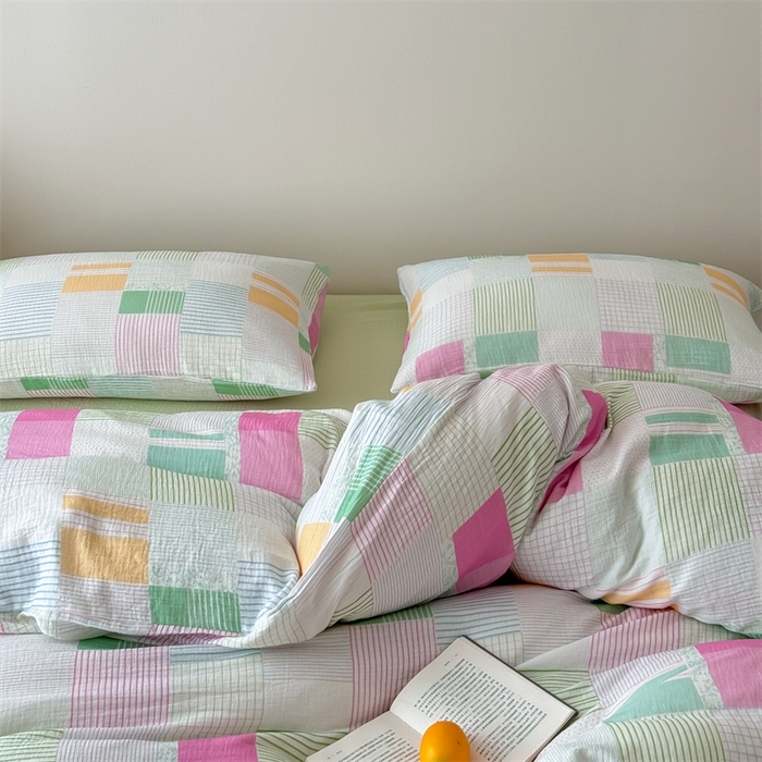 91家纺网 家纺一手货源 找家纺 山舍家居 2025新款母婴级全棉双层皱皱纱四件套 玫莓芭乐-绿