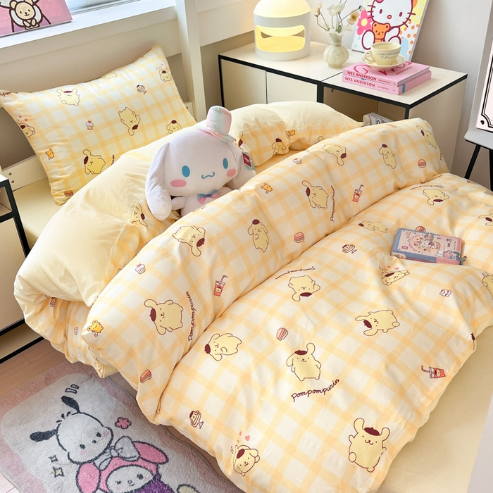 91家纺网 家纺一手货源 找家纺 暮思家居 2025新款三丽鸥授权全棉少女印花系列学生宿舍三件套四件套 焦糖布丁狗