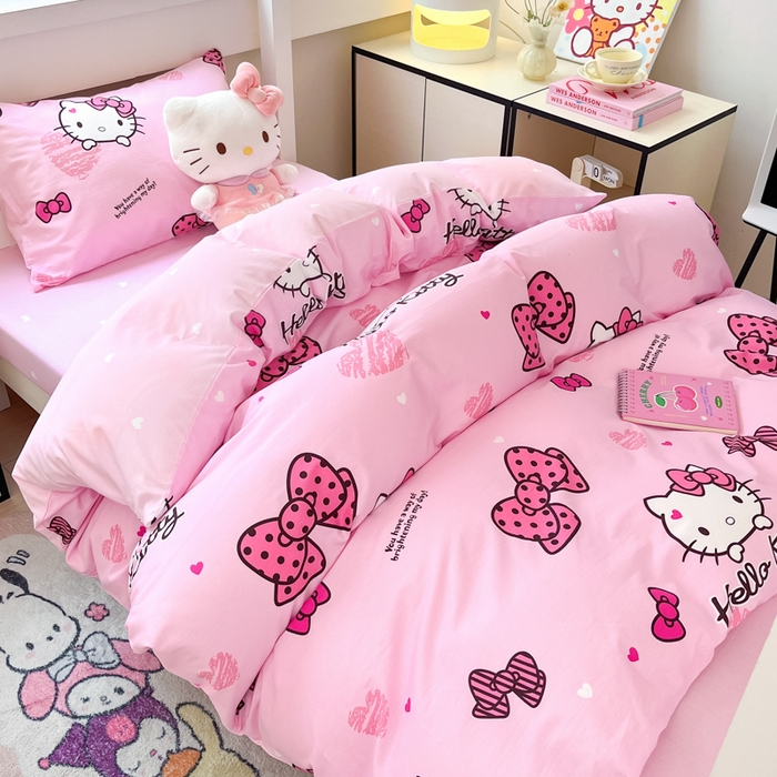 91家纺网 家纺一手货源 找家纺 暮思家居 2025新款三丽鸥授权全棉少女印花系列学生宿舍三件套四件套 开心凯蒂